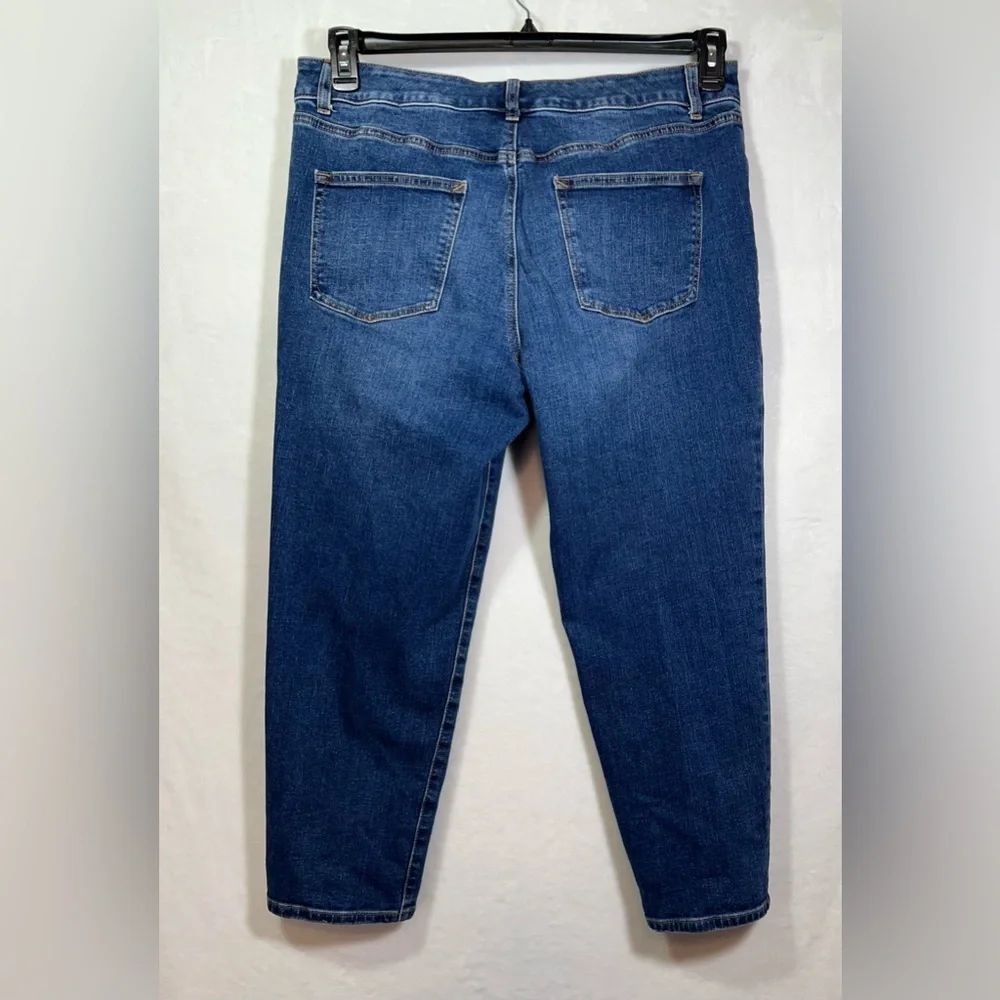 Talbots Everyday Relaxed Jeans Women’s Size 14P Blue Medium Wash - Picture 3 of 8